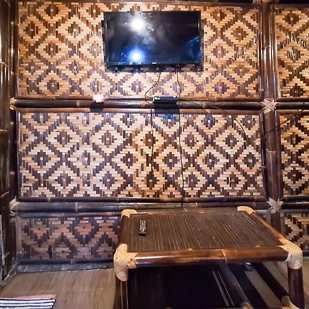 ホテル Reddoorz At Kampung Istal ボゴール エクステリア 写真