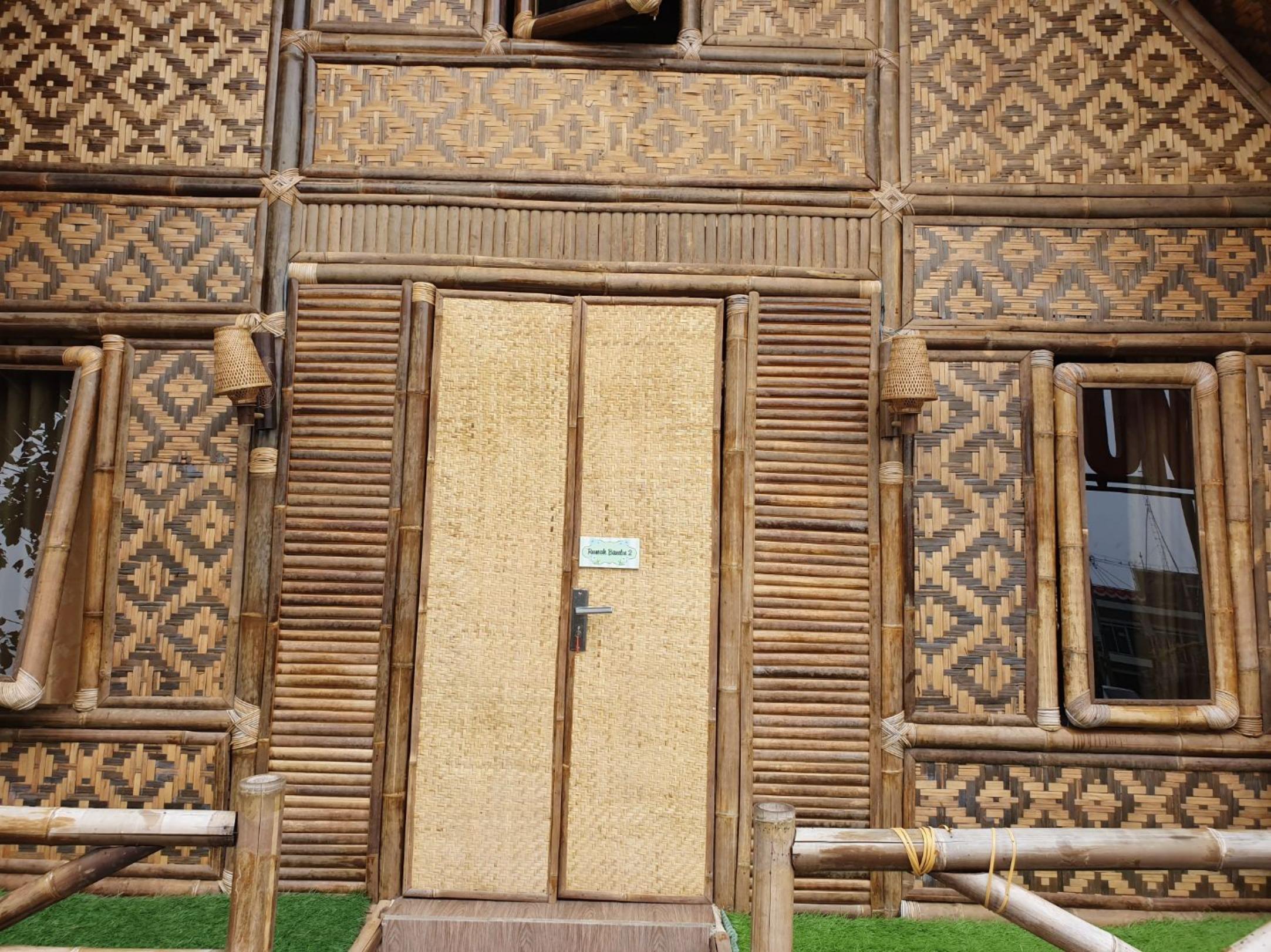 ホテル Reddoorz At Kampung Istal ボゴール エクステリア 写真
